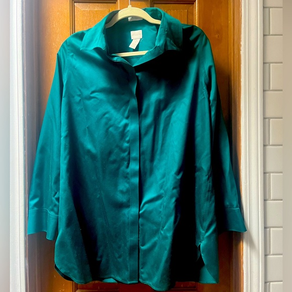 Chico’s button up blouse - Picture 1 of 3